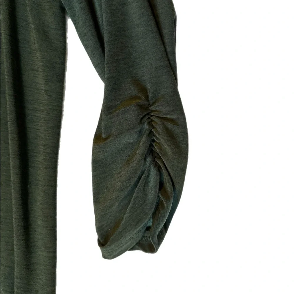 Women’s small dark green apt 9 stretchy top elastic waistband